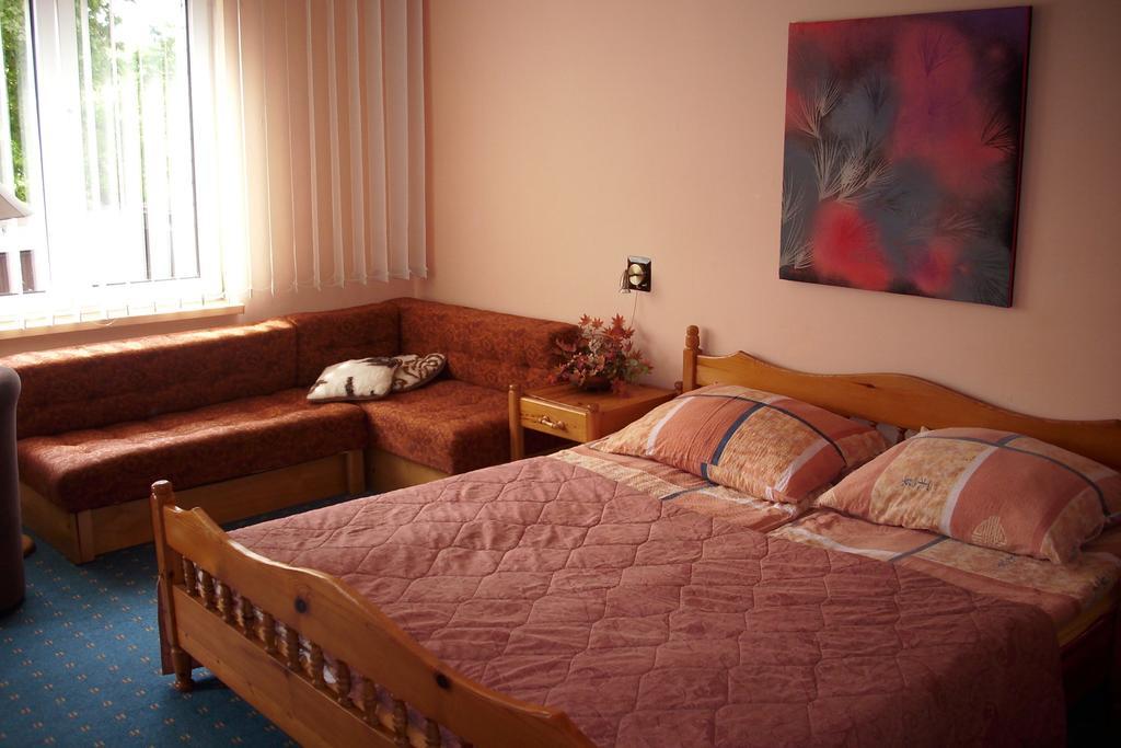 Pensjonat Willa Edyta Mrągowo Quarto foto